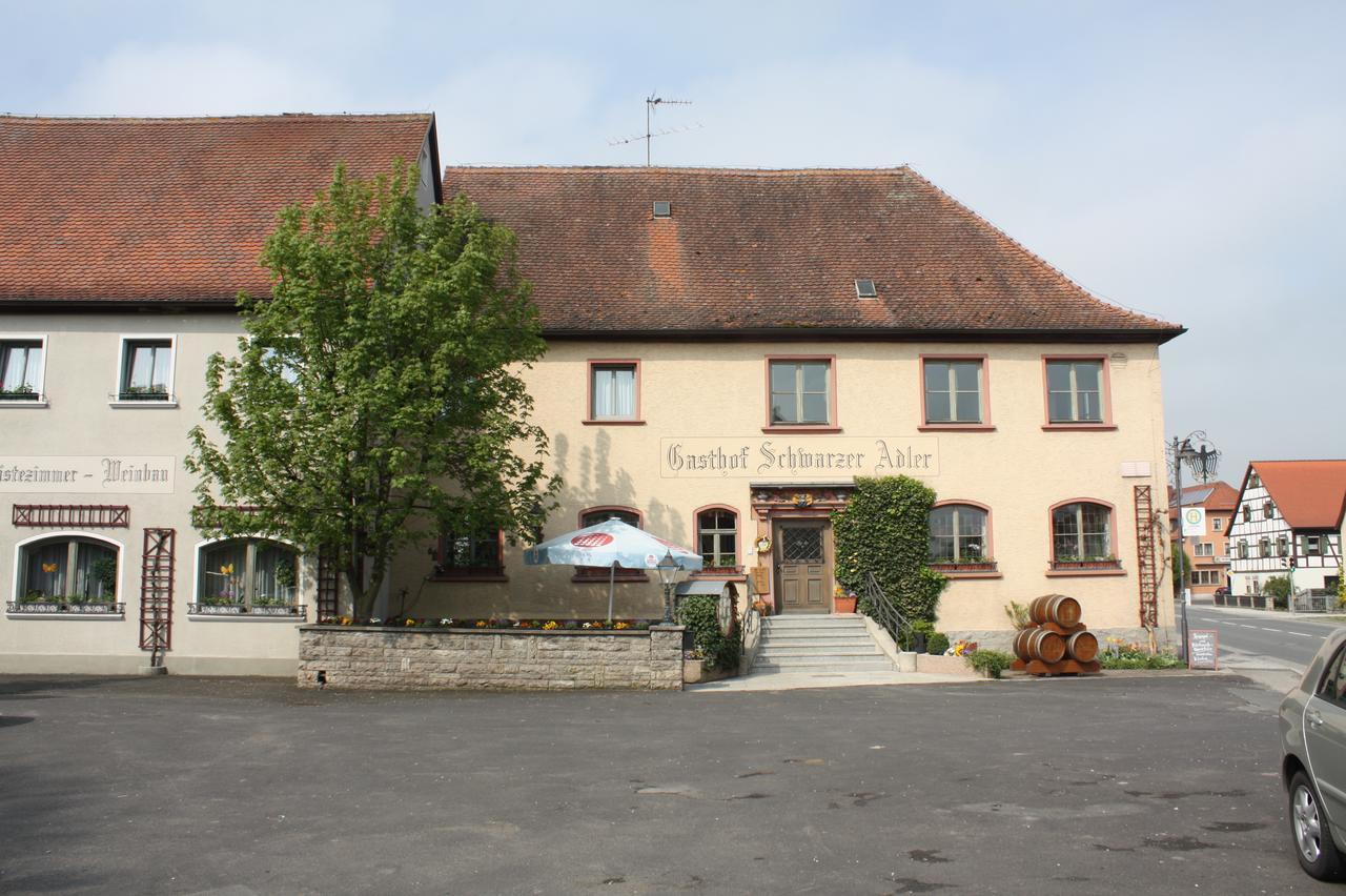 Schwarzer Adler - Hotel Garni Ipsheim Eksteriør billede